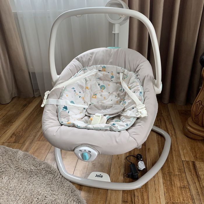 Шезлонг дитячий, гойдалка