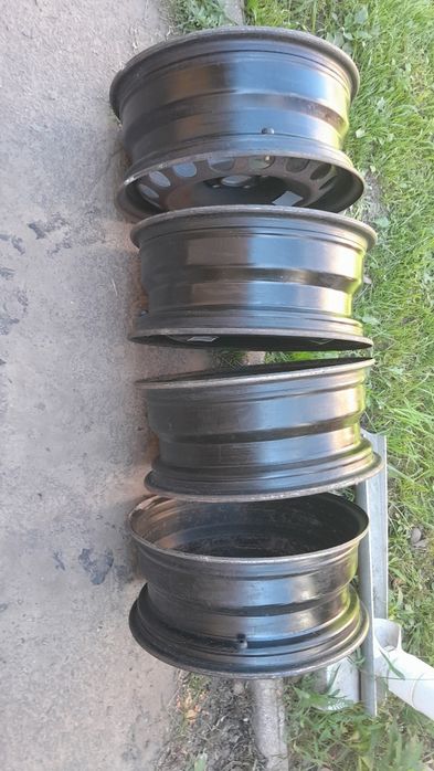 Диски шкода wv 16-5х100 ЕТ42 Діа 57.1