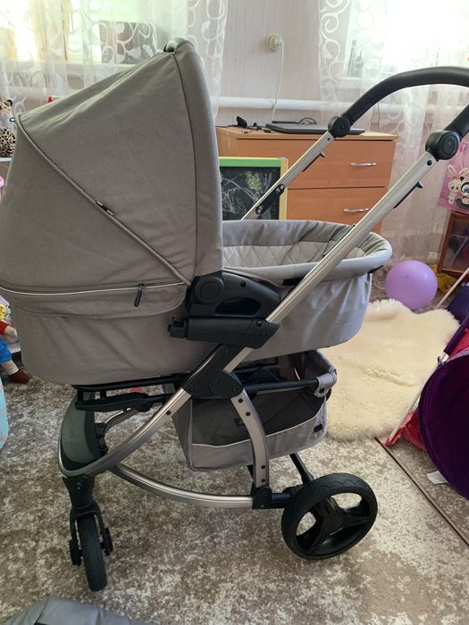 Коляска карело 2в1 ( люлька + прогулка)