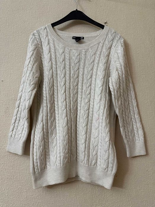 Білий в'язаний светр ф. H&M р-S відмінний стан