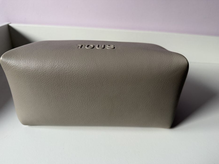 torebka przez ramię w kolorze taupe TOUS Bloom