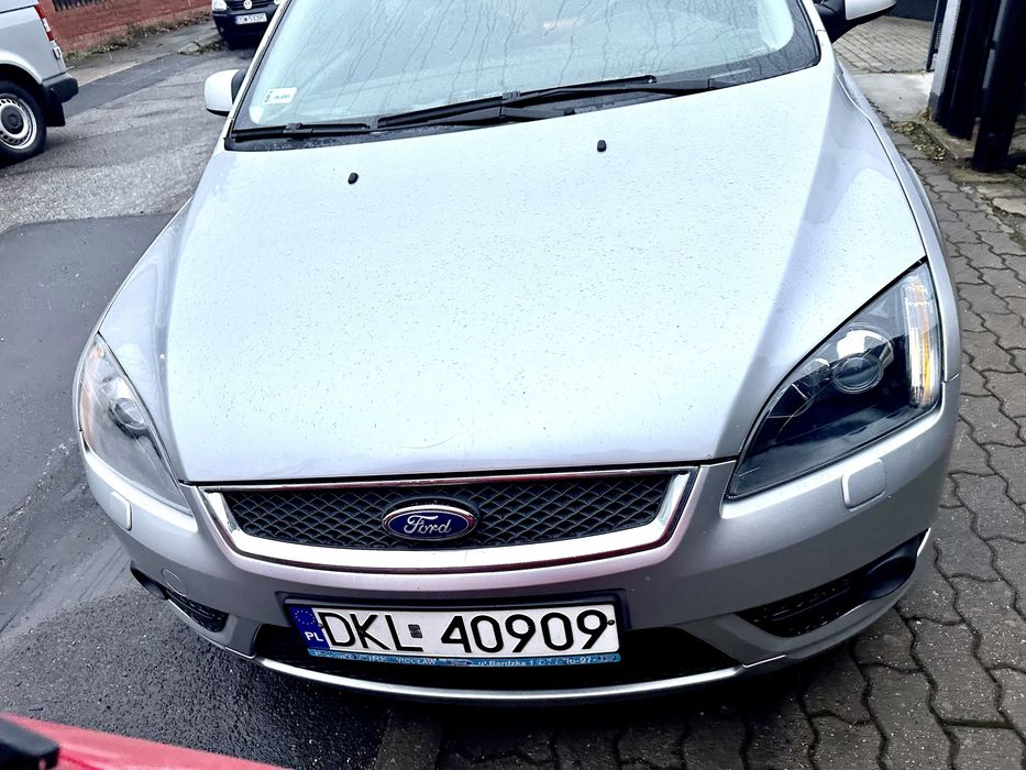 Focus pakiet ST 2.0b Ghia dotykowa navi,hak, xenon, pół skóry, zamiana