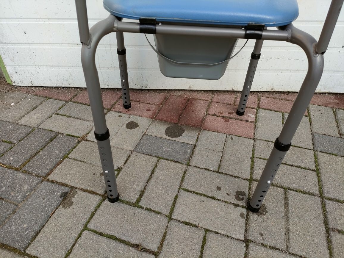 Krzesło toaletowe, sanitarne