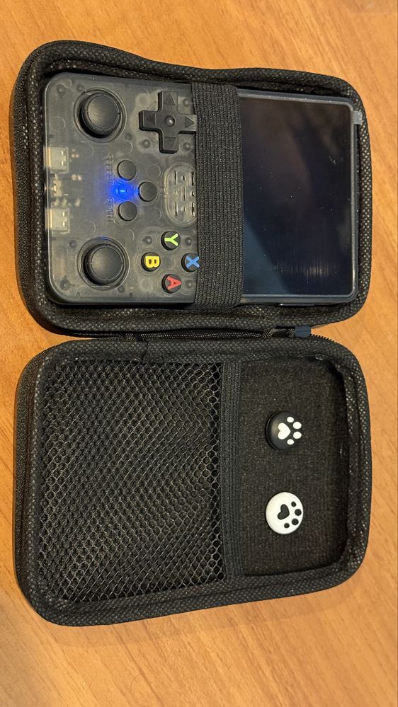 Consola Retro R36s – +15.000 Jogos Clássicos Incluídos