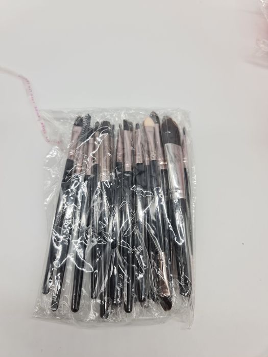 Conjunto de 20 pincéis de maquilhagem novos