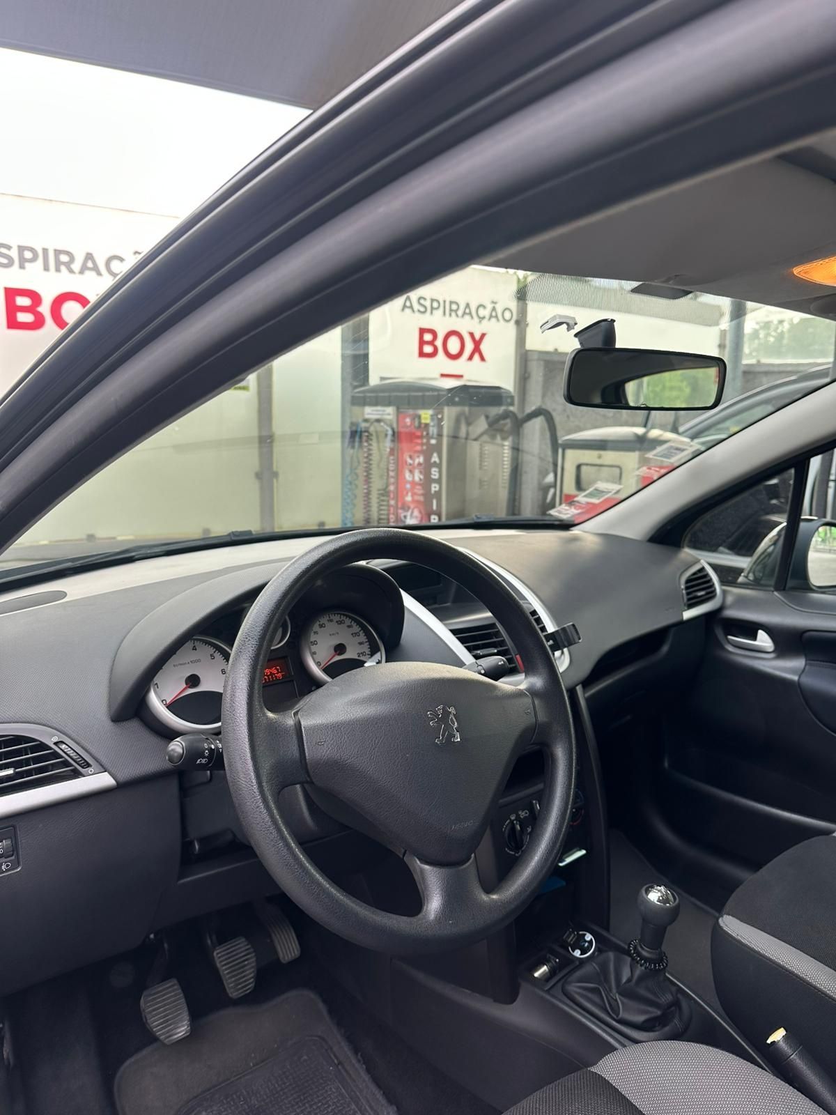 Peugeot 207 1.4i 71mil kms