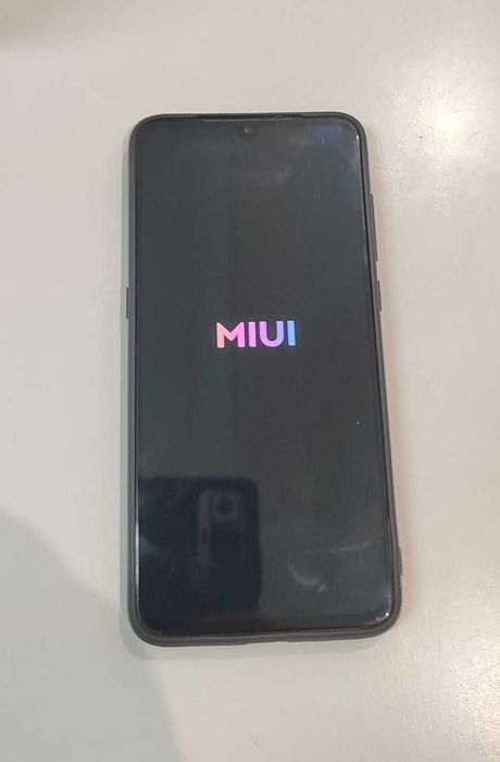 XIAOMI MI 9  64Gb  6Gb MIUI 12 Bateria em BOM ESTADO