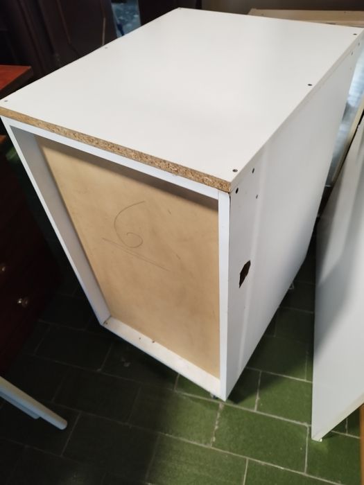 Movel com rodas 5 gavetas