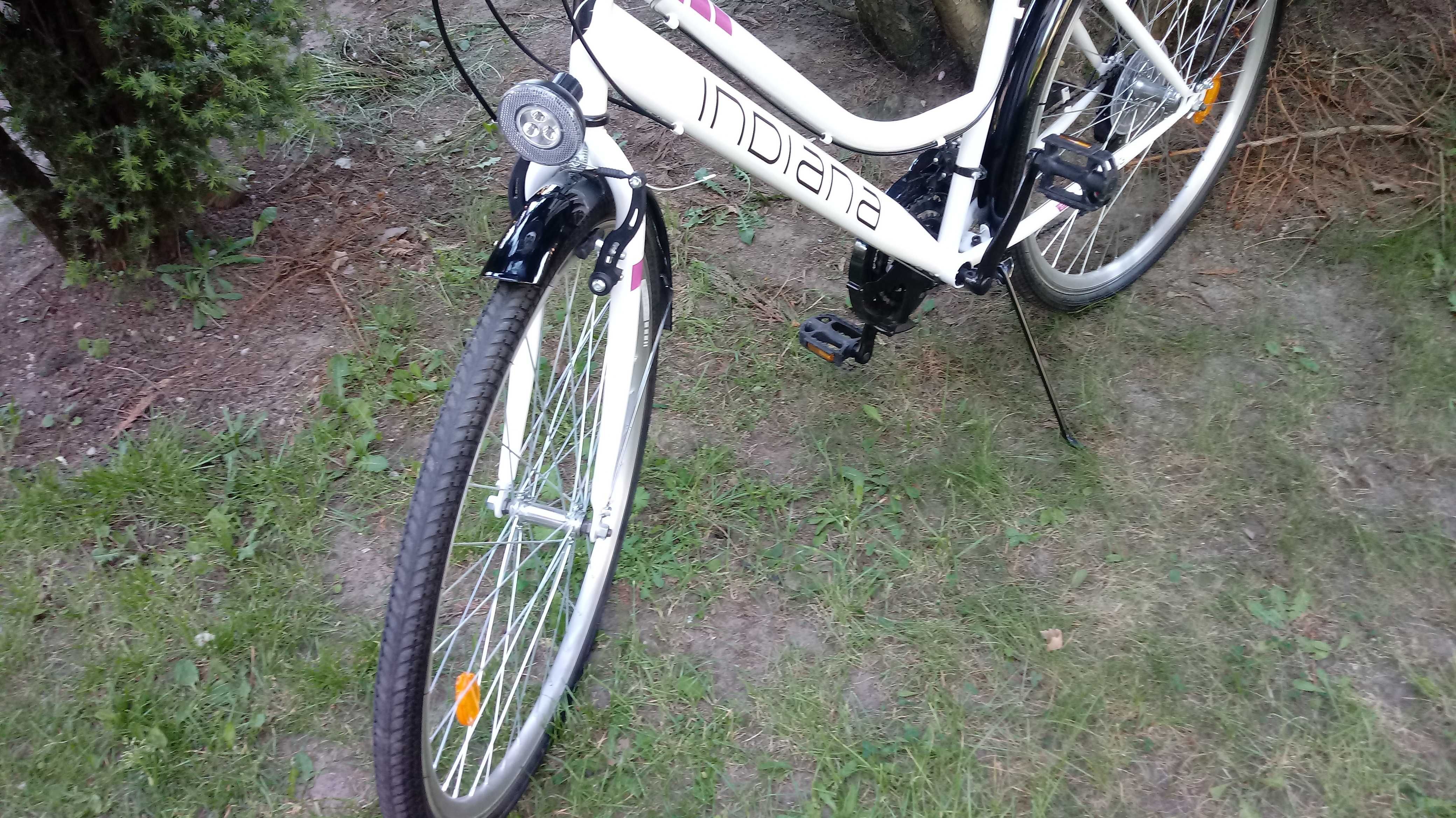 Rower Indiana Trekker biało fioletowo czarny D2328 Nowy koła28