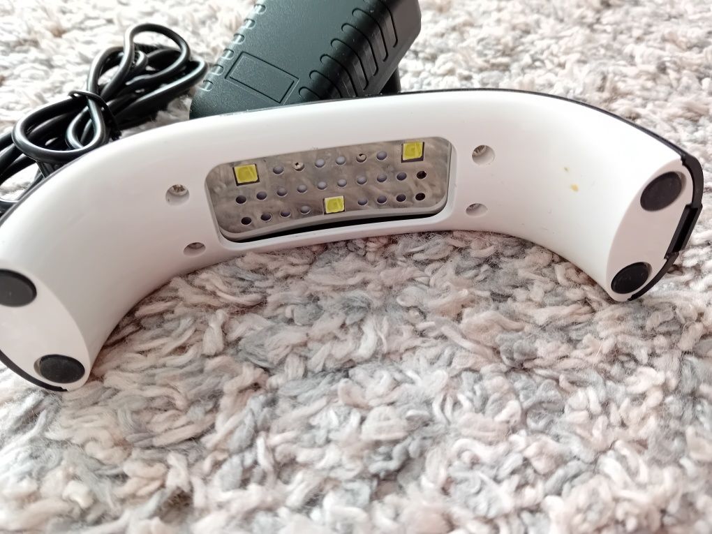 Nowa lampa led plus Zestaw akcesoriów do paznokci