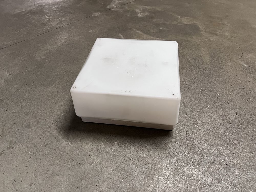 Candeeiro de teto em vidro branco