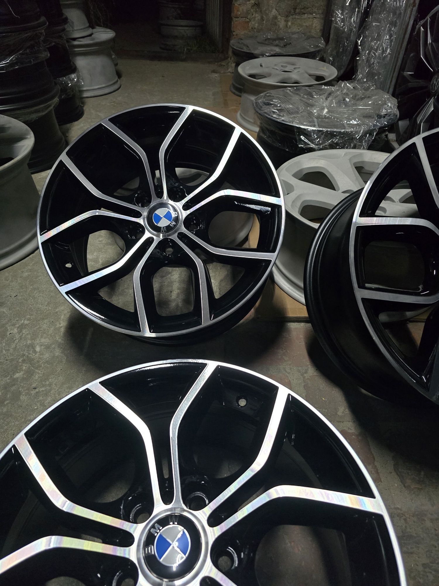 Felgi  18 5x120 BMW X3.X4  E90.91 F10 F11 F30   E60 x Drive