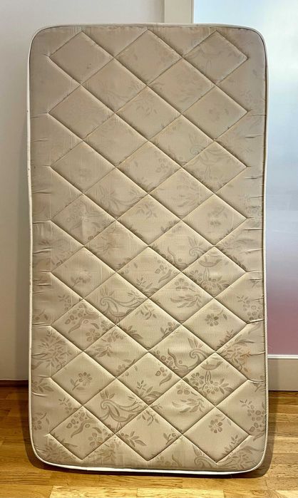 Colchão ortopédico Somola (183 cm x 98 cm)