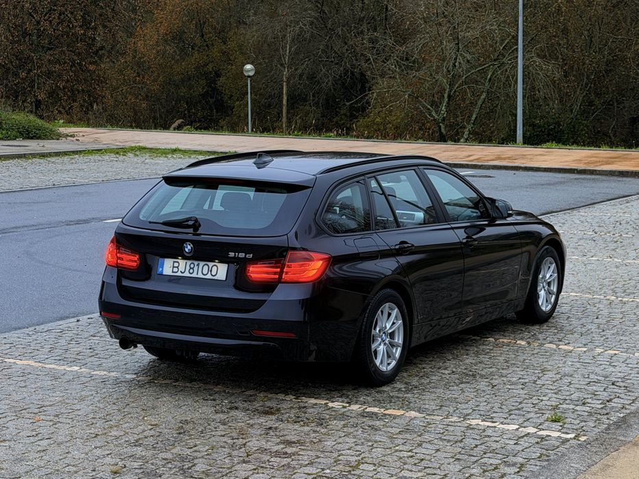 BMW F31 318D SportLine Auto - Oportunidade