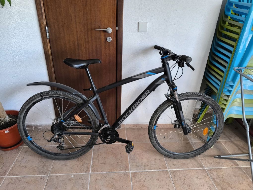 Bicicleta rockrider ST 520 sport trail + capacete+ cabo de segurança