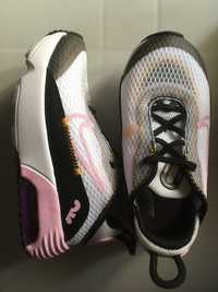 Nike air max 2090 tamanho 25 e tamanho 40 / Nike Waffle tamanho 29,5