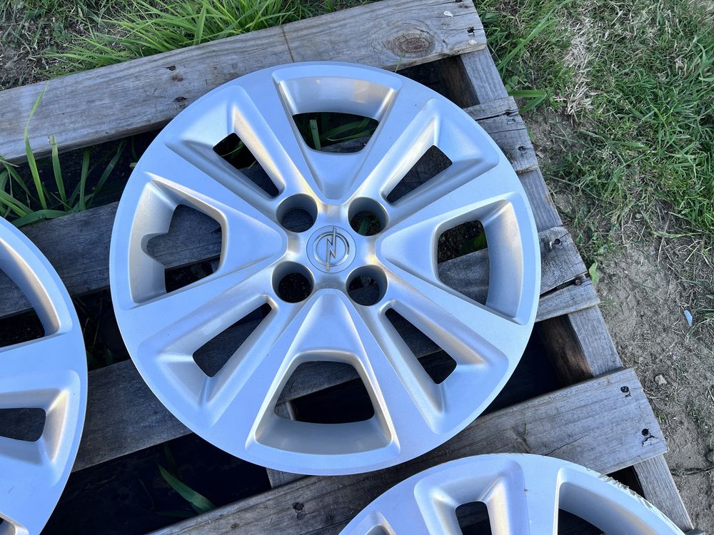 Komplet kołpaków do felg strukturalnych OPEL 15”