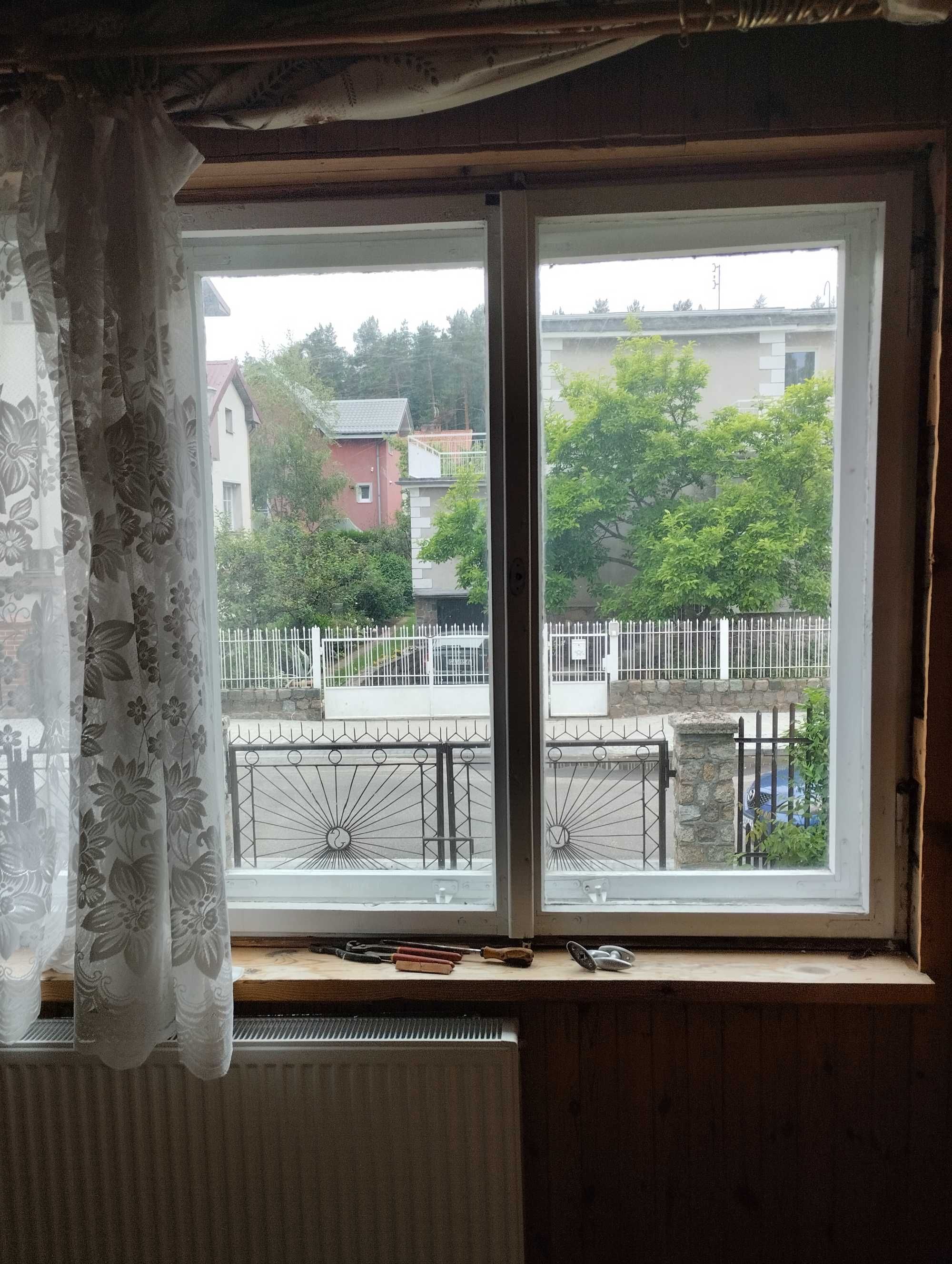 2 okna typu skrzynkowego  za darmo