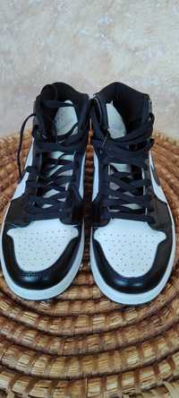 Nike Air Jordan 1 Mild 43 (27,5)