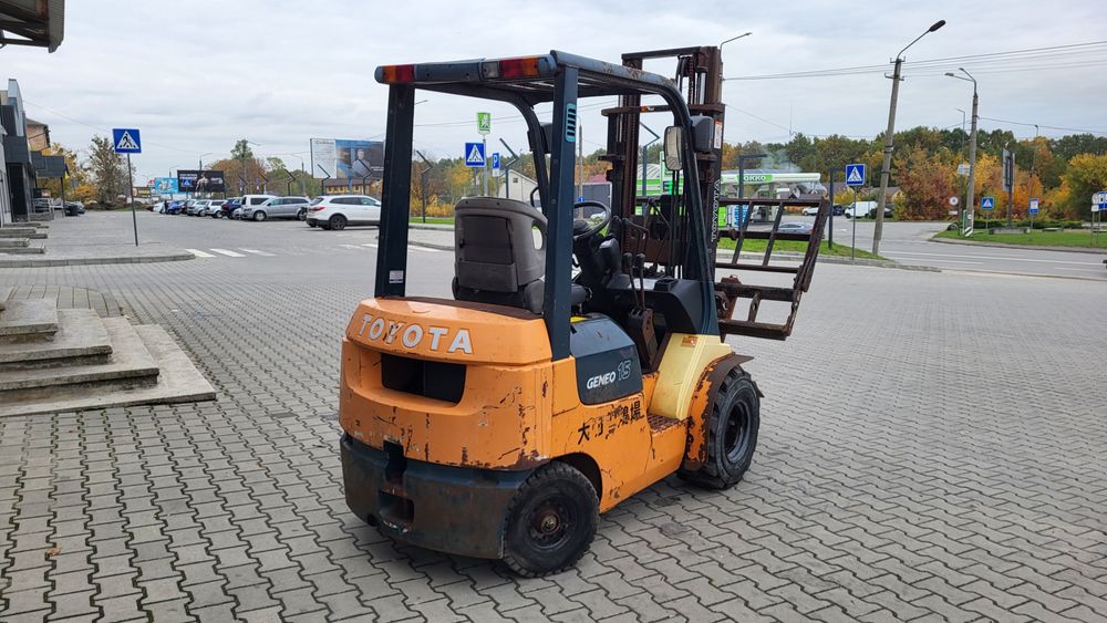 Навантажувач Toyota GENEO 15 (7FD15)