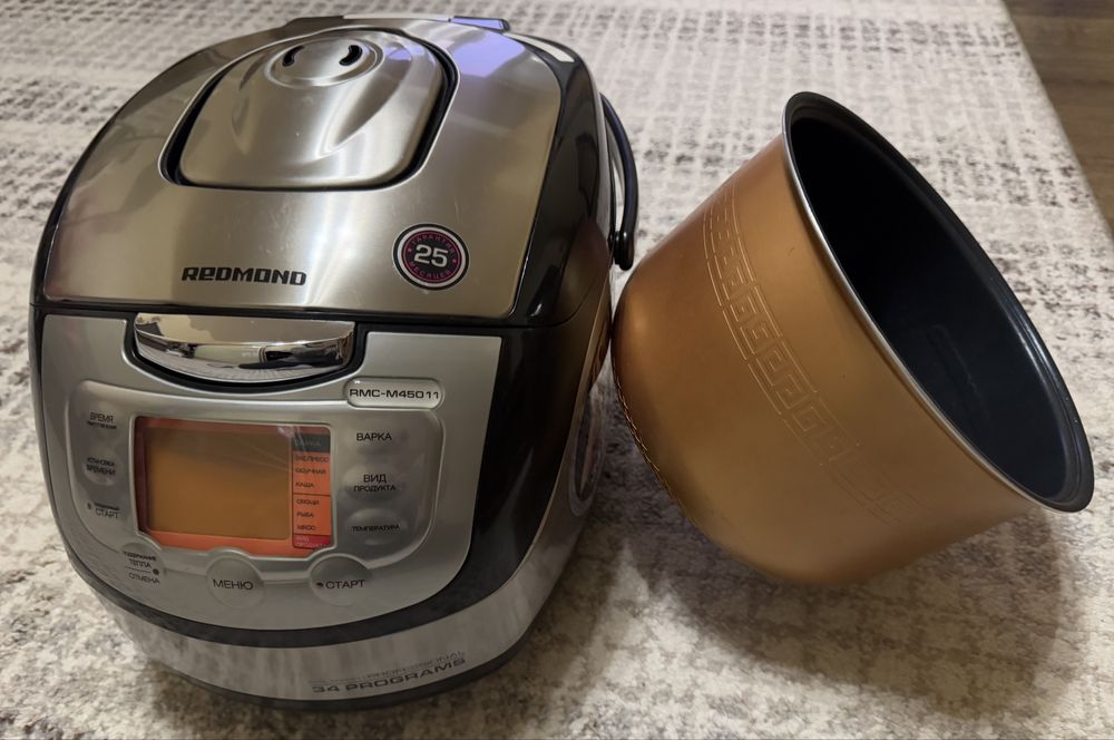 Мультиварка Redmond