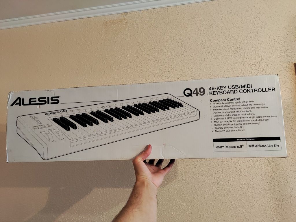 Міді клавіатура Alesis Q49