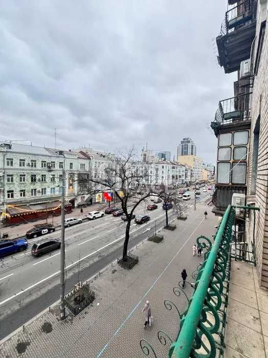2-к. кв.  вул. Велика Васильківська, ідеальна для орендного бізнесу
