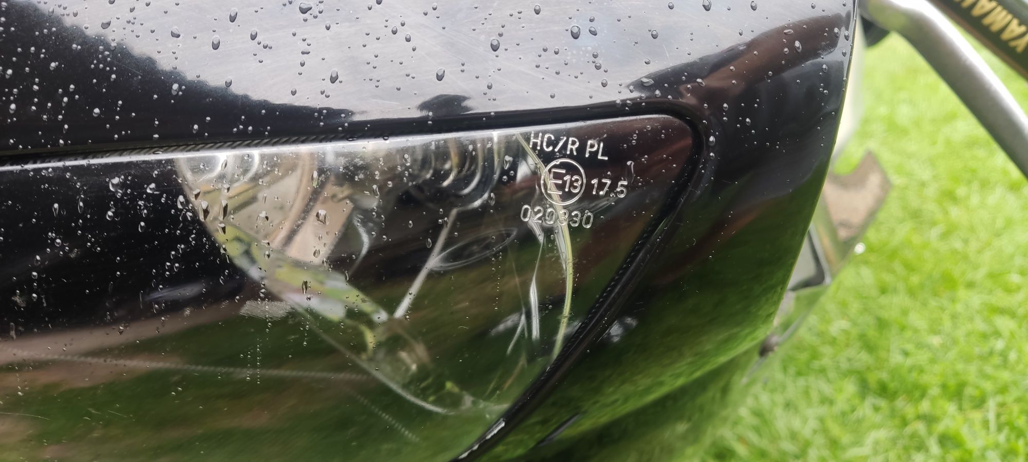 Yamaha R1 rn01 reflektor przód
