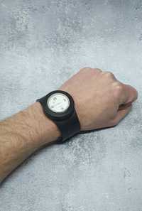 Zegarek silikonowy Slap - wersja większa / kwarcowy / biała tarcza
Si