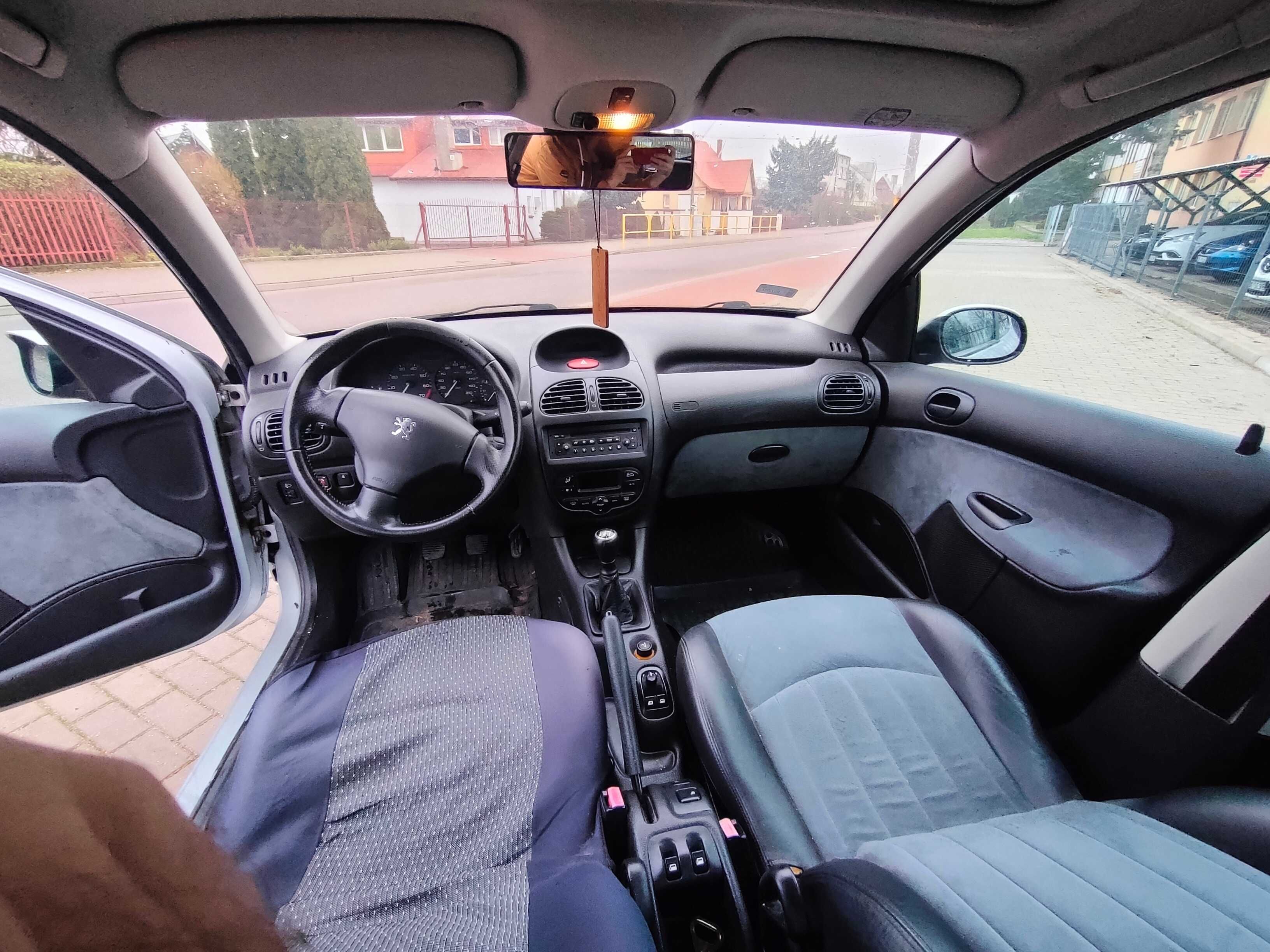 Peugeot 206 Husky – bogate wyposażenie, dobry stan