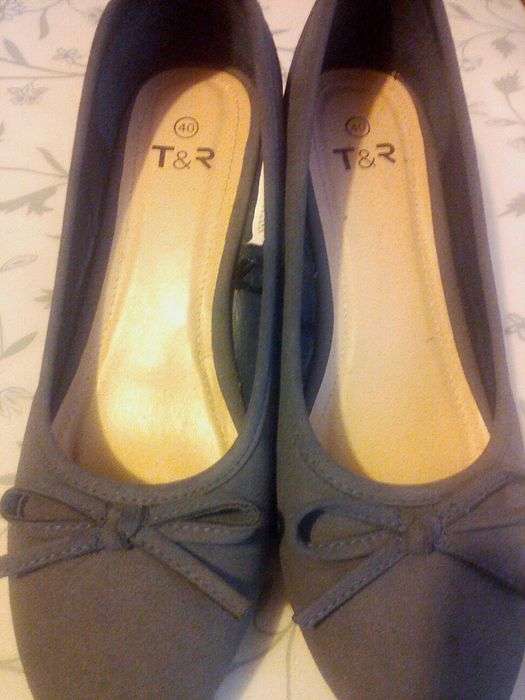 Nowe buty damskie 40