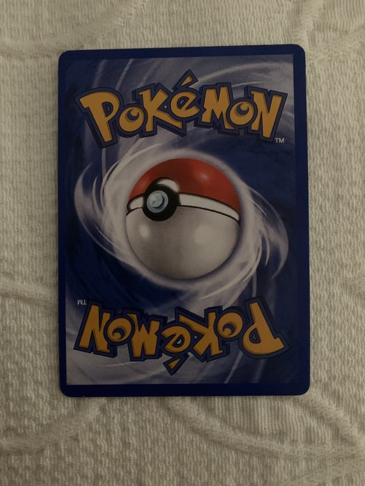 Carta pokémon nova