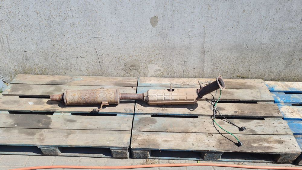 Oryginalny Katalizator L813 Mazda 6 2.3 Benzyna 166KM GG GY 1.8 2.0