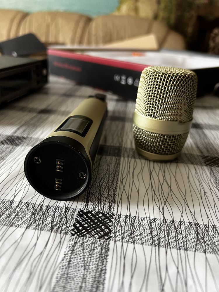 Радіомікрофон Sennheiser SKM 9000
