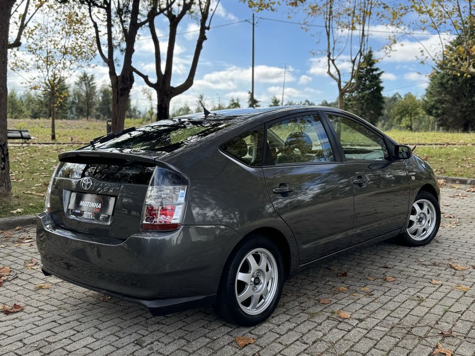 Toyota Prius 1.5 Híbrido