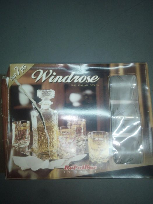 Conjunto 7 pças, garrafa + copos_Whisky-Brandy -novo