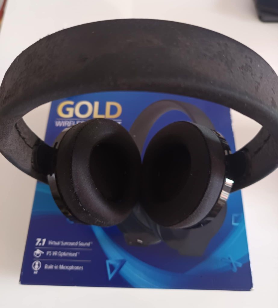 Fones GOLD PS4..