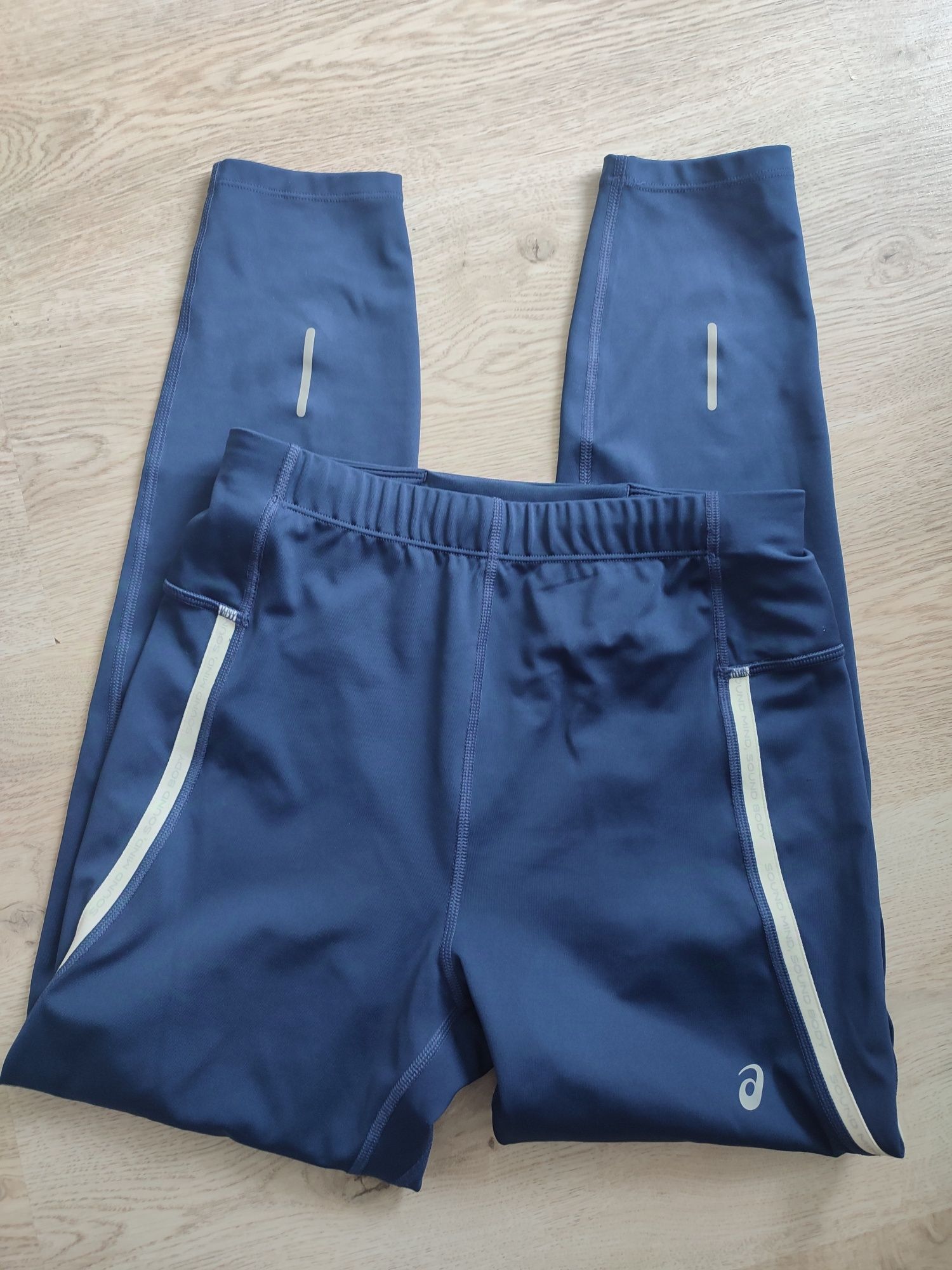 Legginsy do biegania Asics rozmiar M długość 7/8