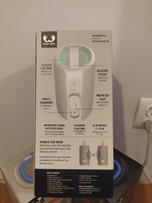 Акумуляторна колонка з Bluetooth та світловими ефектами