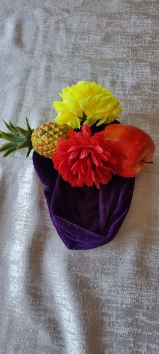 Touca Carmen Miranda