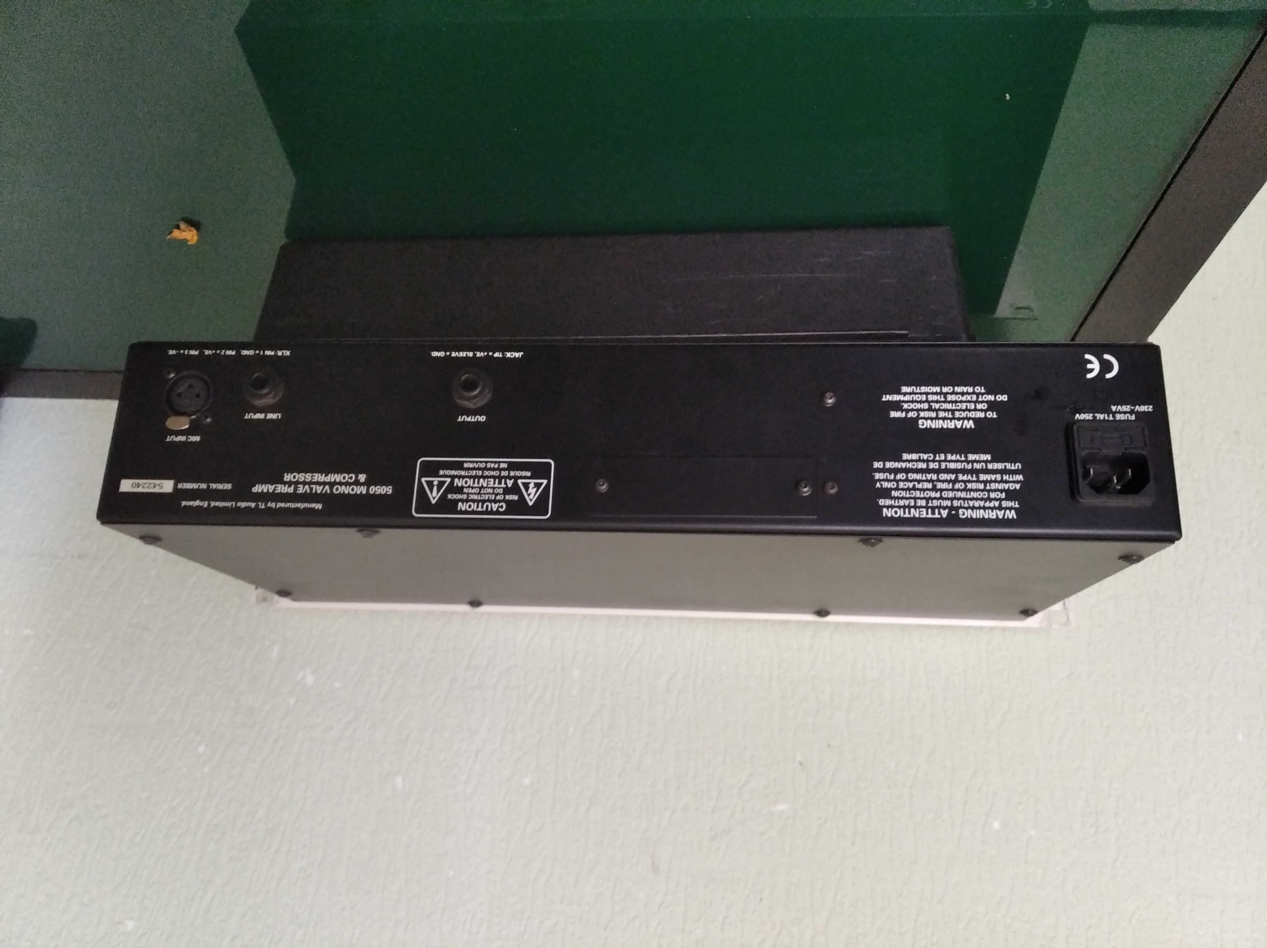 Преамп  TL AUDIO 5050 IVORY 2