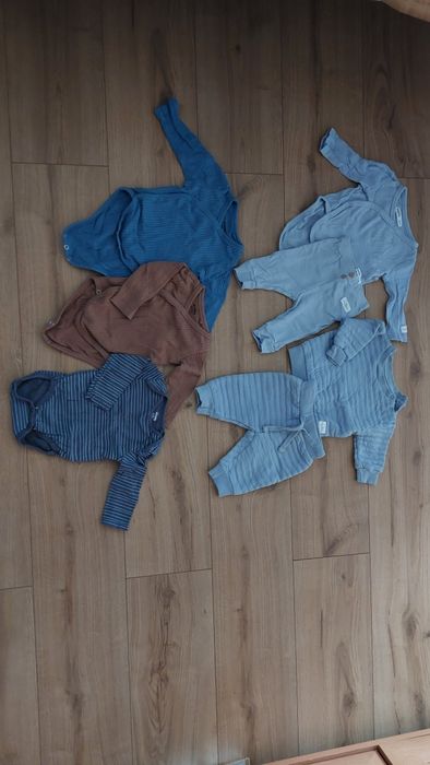 Zestaw ubranek dla chłopca 62/68
