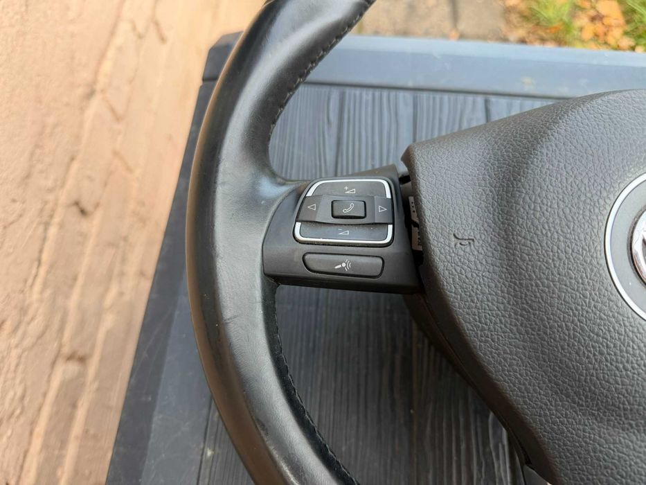 Kierownica passat b6 b7 trójramienna skóra + poduszka