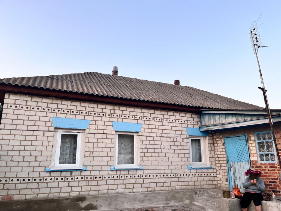 Газифікований будинок  біля річки Десна с. Араповичі  Чернігівська обл