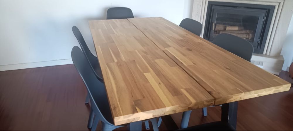 Mesa de refeição,  Skogsta - IKEA.