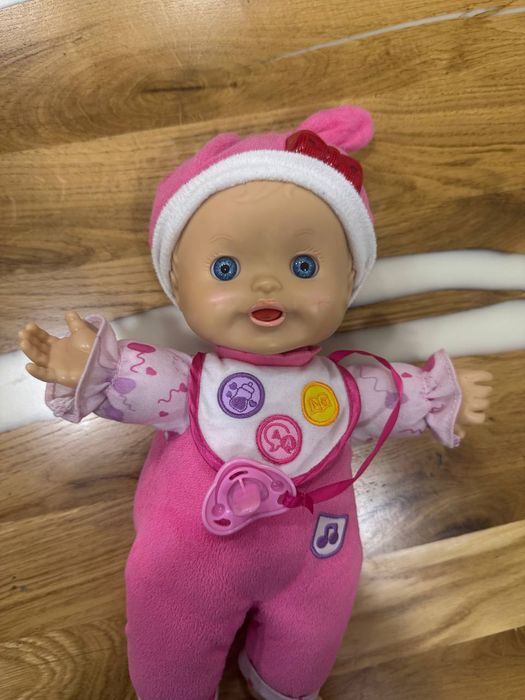 Vtech лялька інтерактивна.