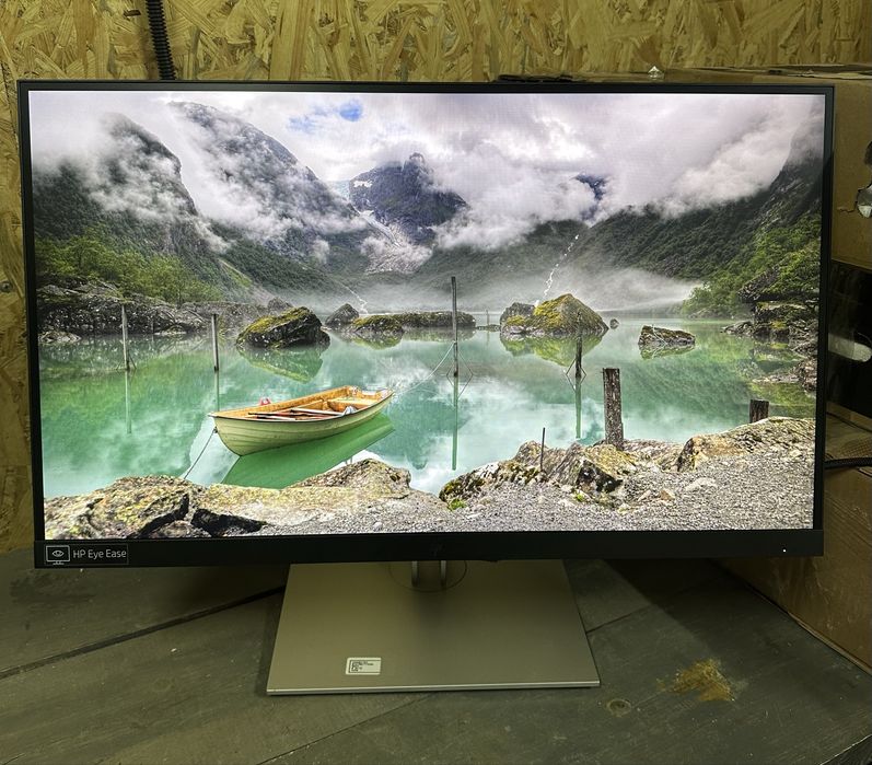 HP EliteDisplay E27u G4 Type-C 65W