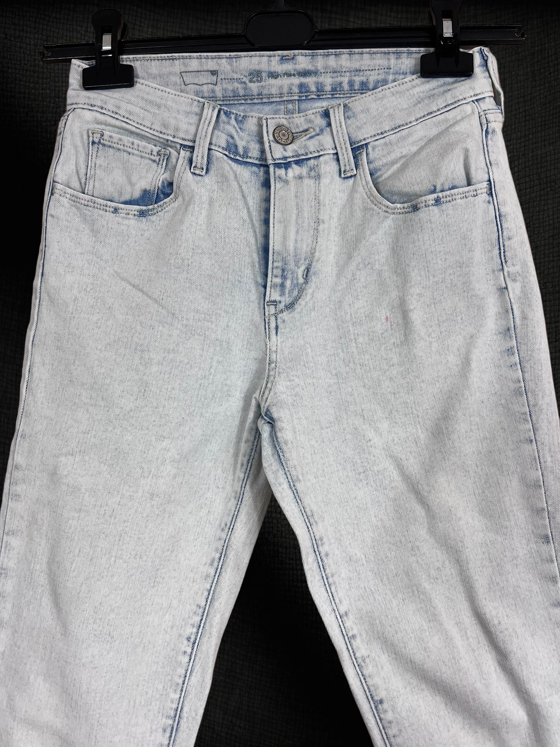 Levi’s High Rise Skinny roz. W25 L32 damskie dżinsy