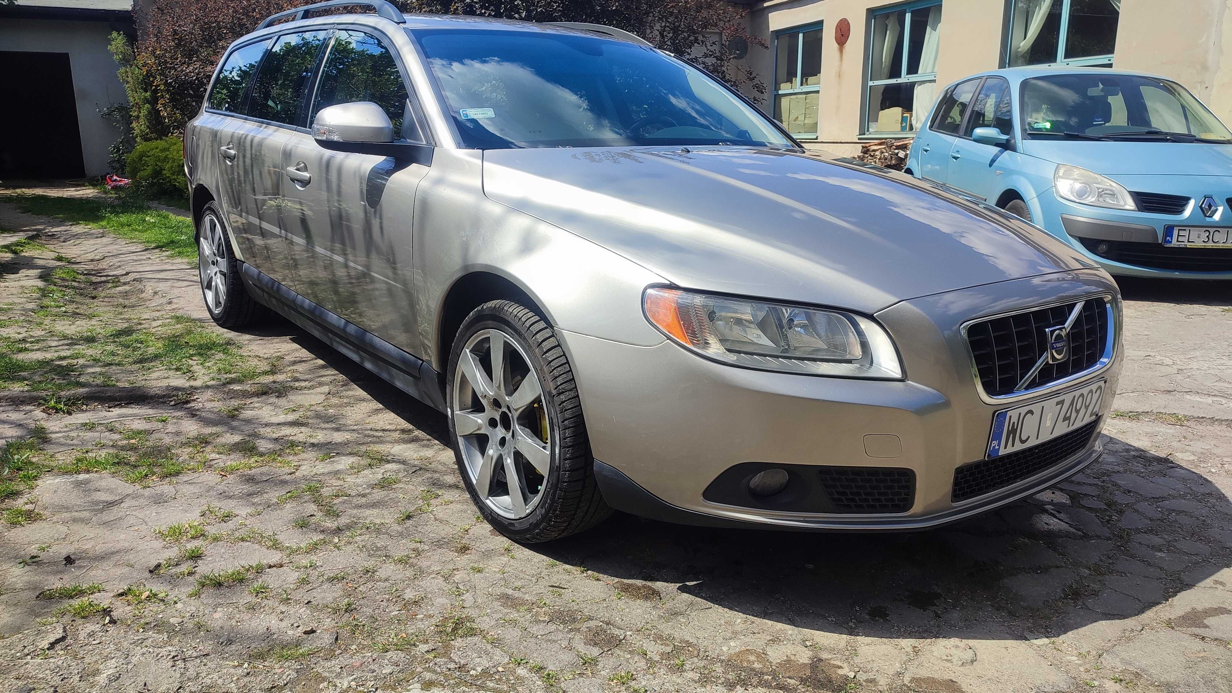 VOLVO V70 2.4D5 2008