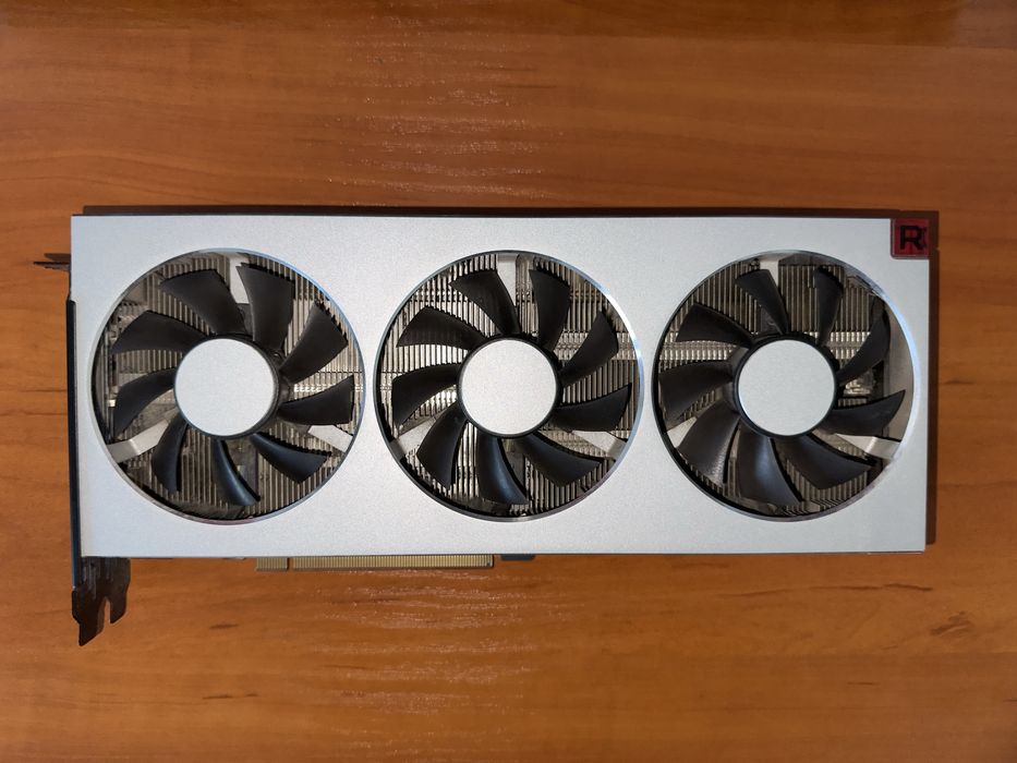 Sapphire Radeon VII 16GB HBM2